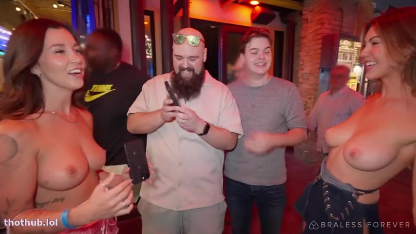 Ellie James And Flashing Emma – Nude Bodies On 6th Street