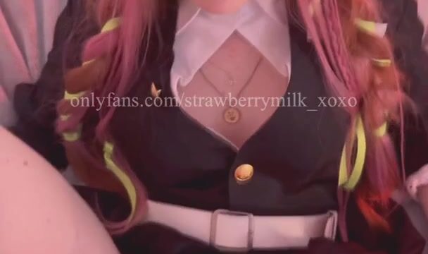 StrawberryMilk_xoxo Had Sex With Boyfriend In Mitsuri Cosplay